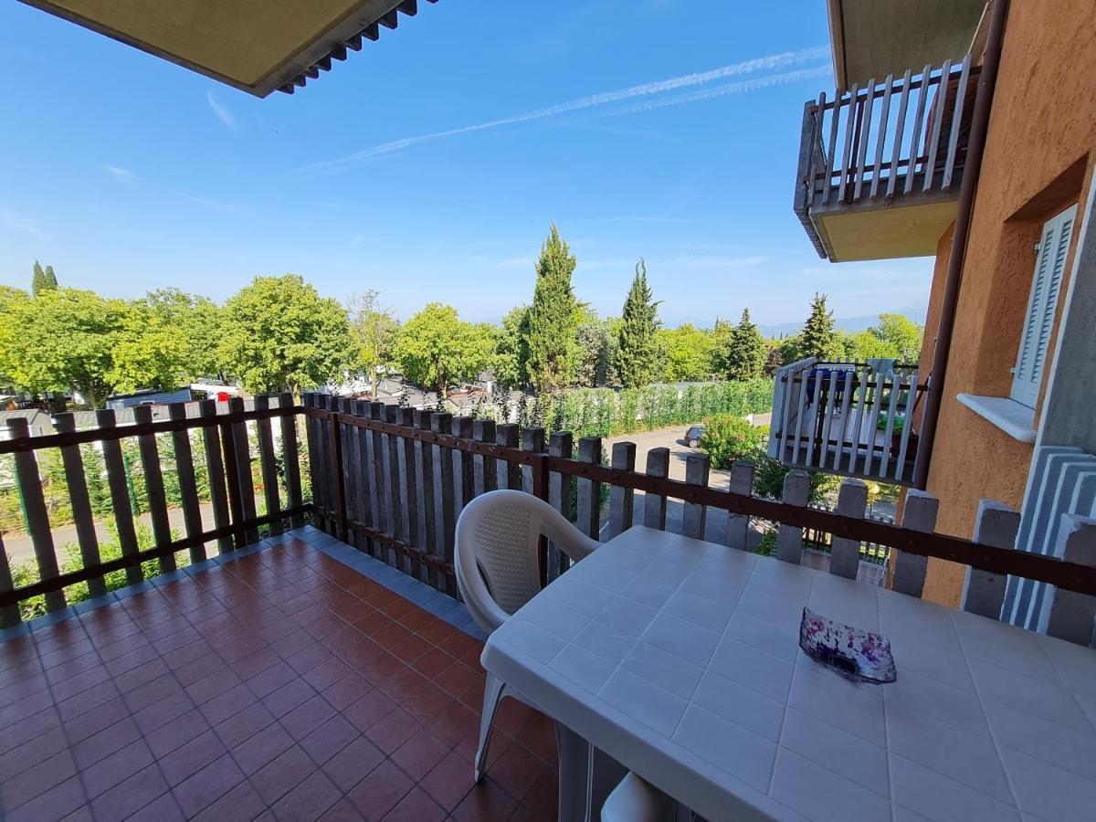Easy Apartments Peschiera Peschiera del Garda Extérieur photo